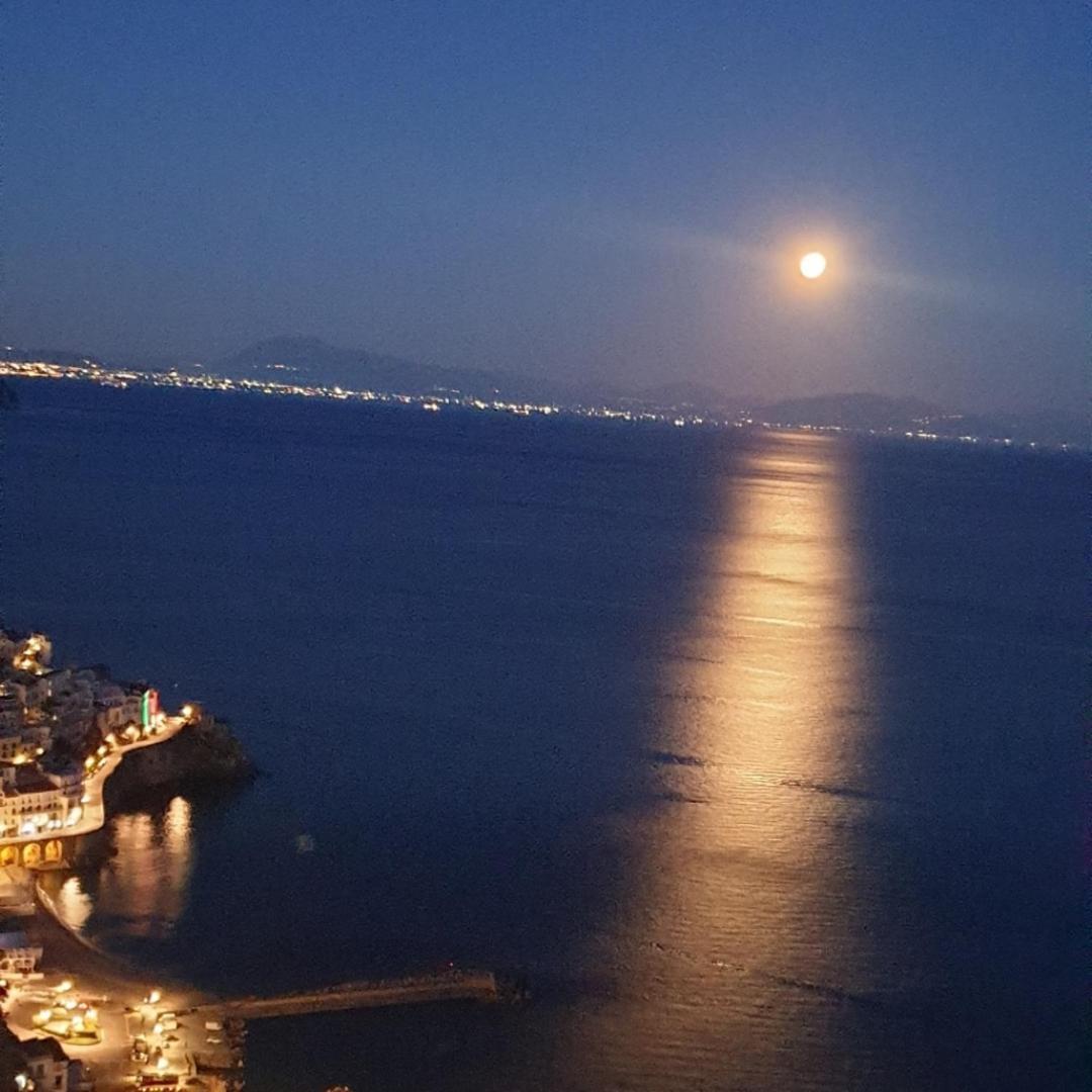 Casa Bianca Amore Amalfi Rom bilde